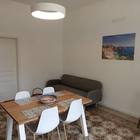 Scopelos Apartment *